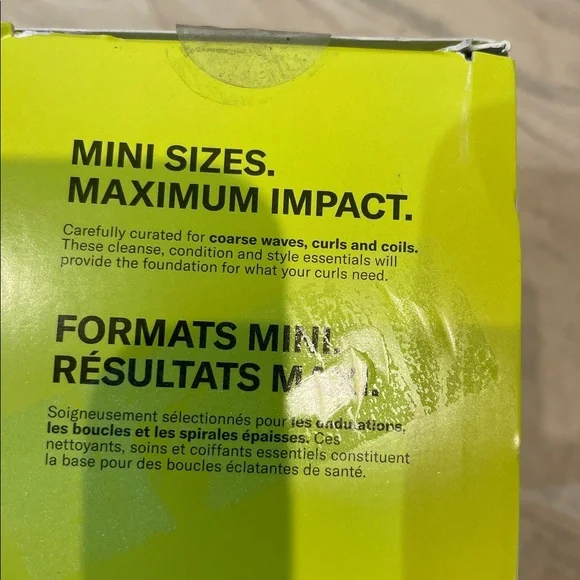 🆕 DevaCurl Essential Starter Kit - Picture 5 of 9